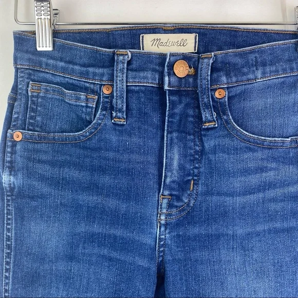 Madewell 9" Mid-Rise Skinny Jeans in Paloma Wash - Picture 3 of 12